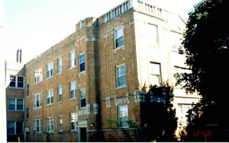 4027-29 N Monticello Ave Apartments