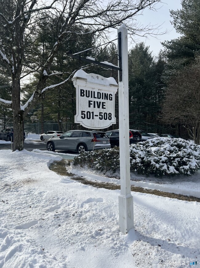 505 Ashmead Cmns in Enfield, CT - Building Photo - Building Photo