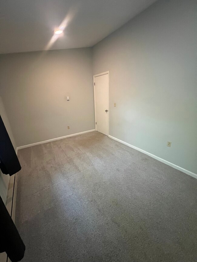 507 S Bay Rd, Unit 507A in Syracuse, NY - Building Photo - Building Photo
