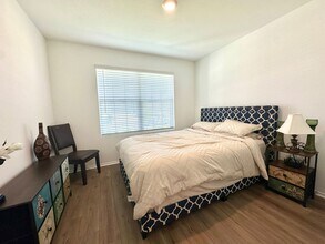 125 Perfect World Lp in Jarrell, TX - Building Photo - Building Photo
