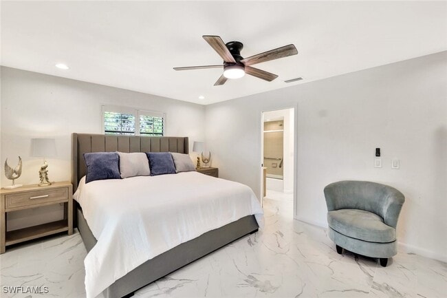 property at 1930 Oakes Blvd