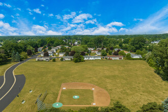 Sashabaw Meadows in Clarkston, MI - Building Photo - Building Photo