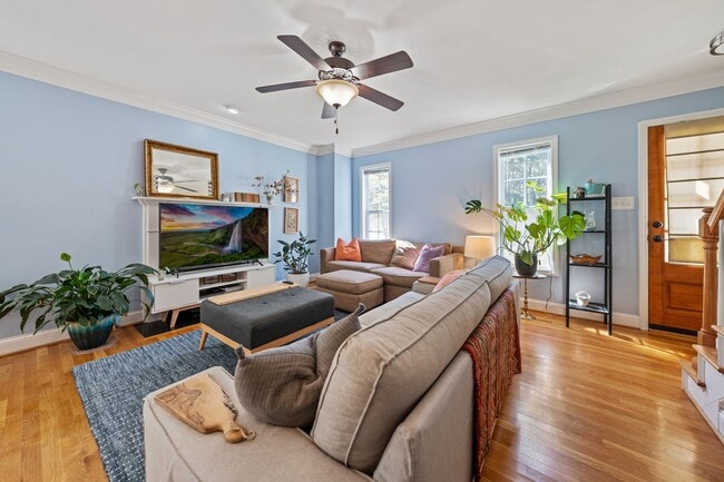 404 W Cornwallis Rd in Durham, NC - Building Photo - Building Photo