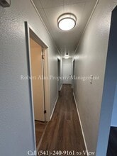 824 SW 7th St in Pendleton, OR - Building Photo - Building Photo