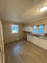 1031 E Behrends Ave in Peoria, IL - Building Photo - Building Photo