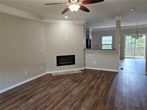 2137 Meadow Peak Rd in Duluth, GA - Building Photo - Building Photo
