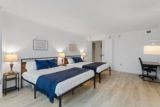 810 Pacific Ave in Atlantic City, NJ - Building Photo - Building Photo
