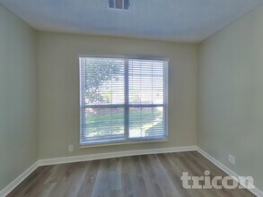 1022 Ridge Trail, Unit Private in Goodlettsville, TN - Foto de edificio - Building Photo