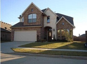 808 Lake Forest Trl in Little Elm, TX - Building Photo
