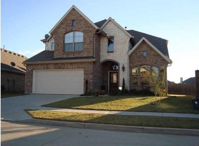 808 Lake Forest Trl in Little Elm, TX - Foto de edificio