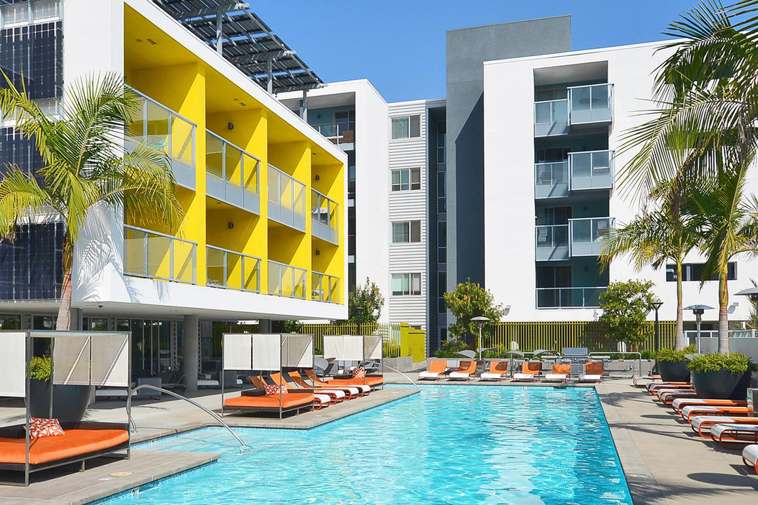 Stella Apartments in Marina Del Rey, CA - Foto de edificio