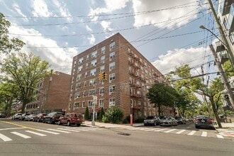 3065 Sedgwick Ave, Unit 2K in Bronx, NY - Building Photo - Building Photo