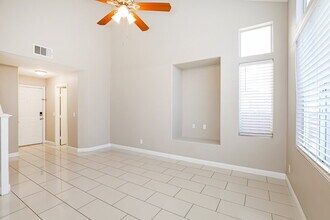 2709 Positive Ct in North Las Vegas, NV - Building Photo - Building Photo