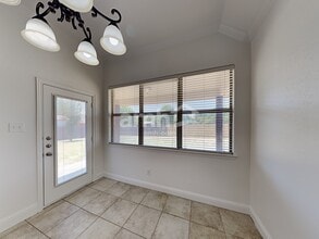 337 Stanley Dr in Aubrey, TX - Building Photo - Building Photo