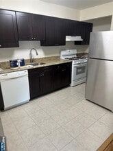 1575 Center St in Fort Lee, NJ - Building Photo - Building Photo