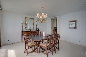 1240 N Lake Shore Dr in Chicago, IL - Building Photo - Building Photo