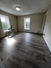 7 Glazier St in Gardner, MA - Building Photo - Building Photo