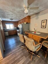 68 Central St in Woburn, MA - Foto de edificio - Building Photo