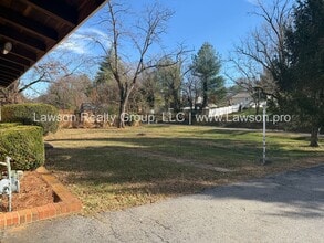 3121 Grandin Rd SW in Roanoke, VA - Building Photo - Building Photo