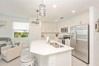 17655 Opal Sand Dr in Venice, FL - Building Photo - Building Photo