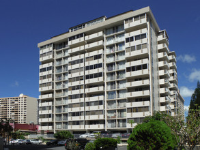 Kapiolani Townhomes in Honolulu, HI - Building Photo - Building Photo