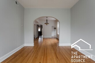 3250 W Potomac Ave in Chicago, IL - Building Photo - Building Photo