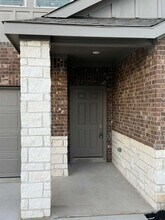 18022 Lark Sparrow Dr in Pflugerville, TX - Building Photo - Building Photo