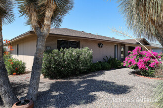 13203 W Titan Dr in Sun City West, AZ - Building Photo - Building Photo