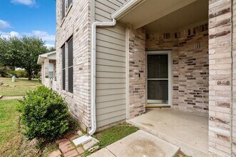 3906 Pickett Pl Dr in Garland, TX - Building Photo - Building Photo