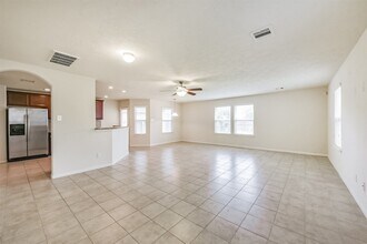 2142 Tandy Park Way in Houston, TX - Building Photo - Building Photo