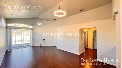 3977 Journey Ct in Casselberry, FL - Building Photo - Building Photo