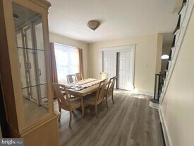 21 Michigan Ave in Trenton, NJ - Building Photo