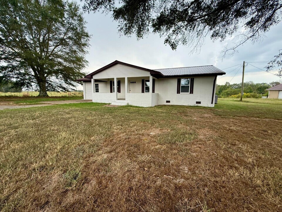 2867 Co Rd 24 in Crossville, AL - Building Photo