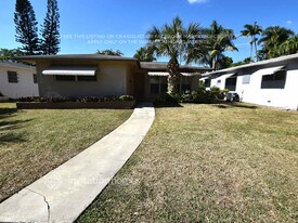 1008 N Park Rd in Hollywood, FL - Building Photo