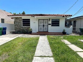 5726 SW 20th St in Miami, FL - Building Photo