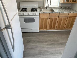 14 Glass St in Port Jervis, NY - Building Photo - Building Photo