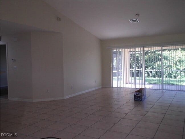 3223 51st St W in Lehigh Acres, FL - Building Photo - Building Photo