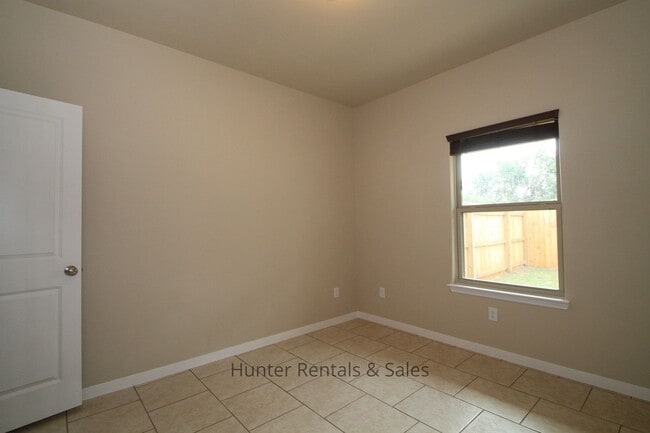 property at 4200 Ivory Ln