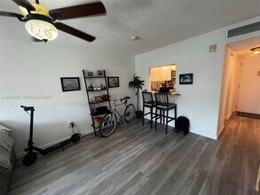 950 Euclid Ave in Miami Beach, FL - Building Photo - Building Photo