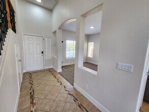 716 Sharon Hills St in Henderson, NV - Building Photo - Building Photo