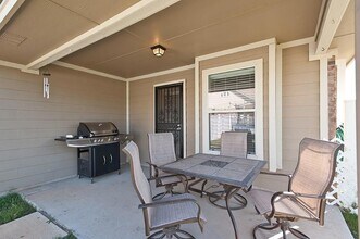 100 Joshua Tree Cir in Pflugerville, TX - Foto de edificio - Building Photo