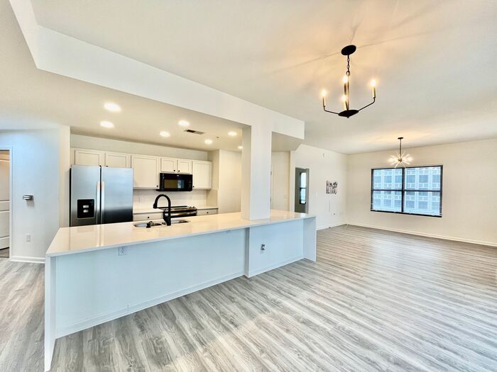 3040 Peachtree Rd in Atlanta, GA - Building Photo