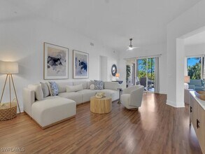 2710 Callista Ct in Naples, FL - Foto de edificio - Building Photo