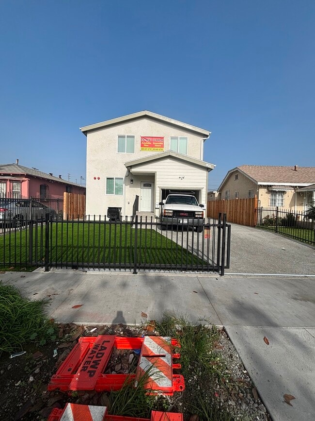 property at 127 W 93rd St