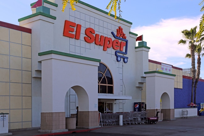 Apartments for rent in Peacock, CA