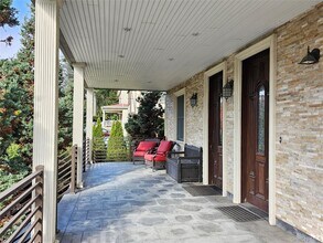 49 Greenridge Ave in White Plains, NY - Building Photo - Building Photo