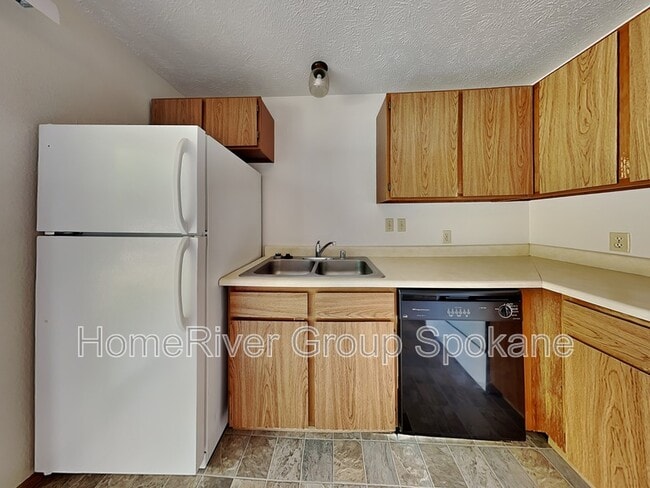 29 E Mayfair Ct in Spokane, WA - Building Photo - Building Photo