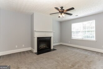 5487 Wexford Pass in College Park, GA - Building Photo - Building Photo