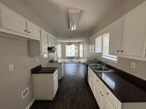 2188 Longlane Dr in Memphis, TN - Building Photo - Building Photo