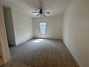 1216 Tennessee St in Lawrence, KS - Building Photo - Building Photo